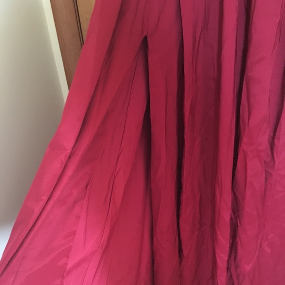 FORMAL DRESS 🌹 - Picture 3 of 7